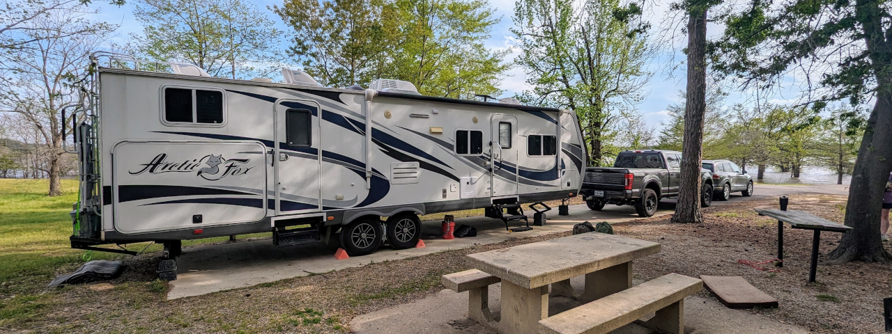 Arctic Fox camper at COE Texarkana